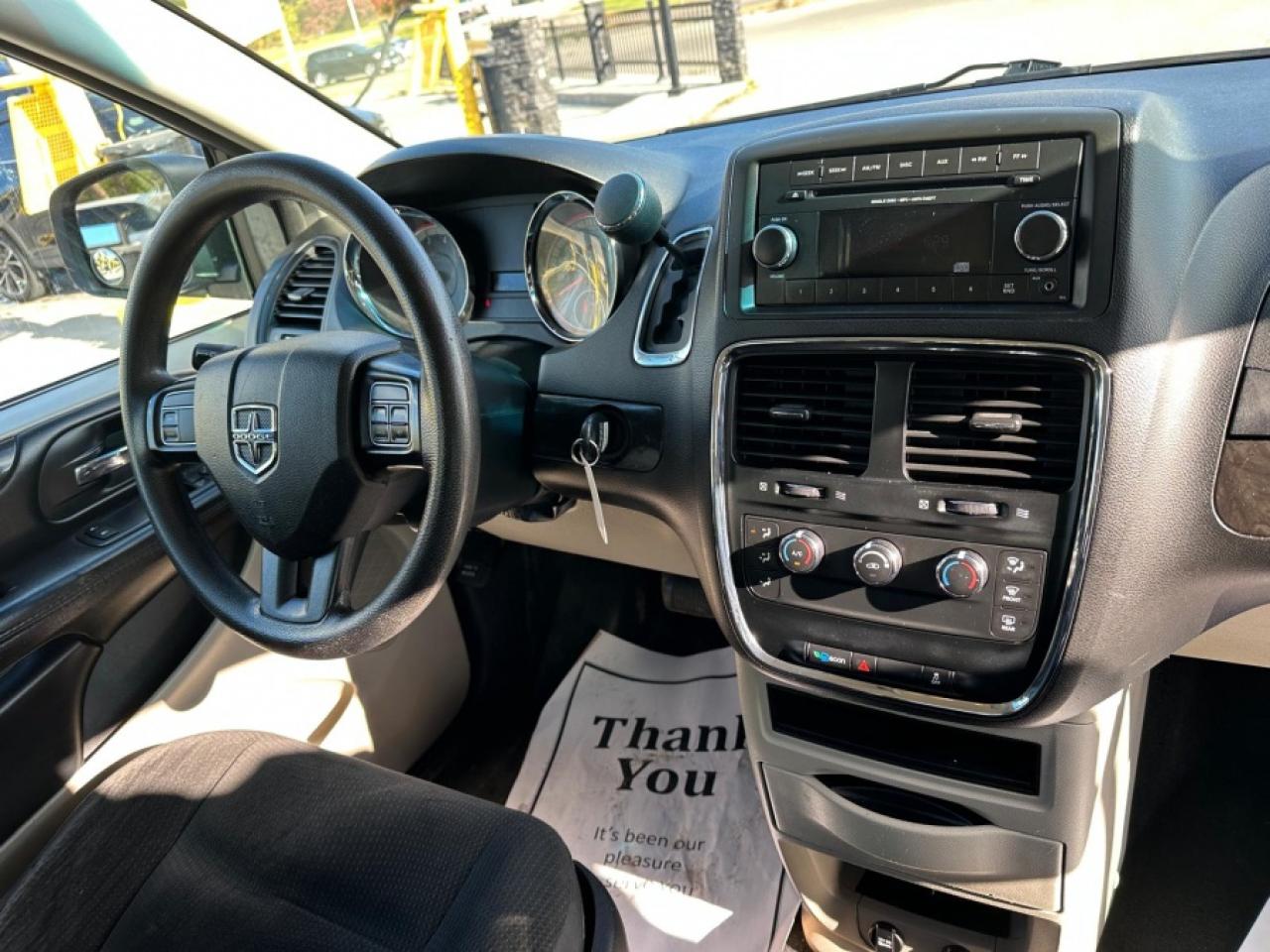 2018 Dodge Grand Caravan * NO ACCIDENTS * V6 * MUST SEE NO ACCIDENTS Photo