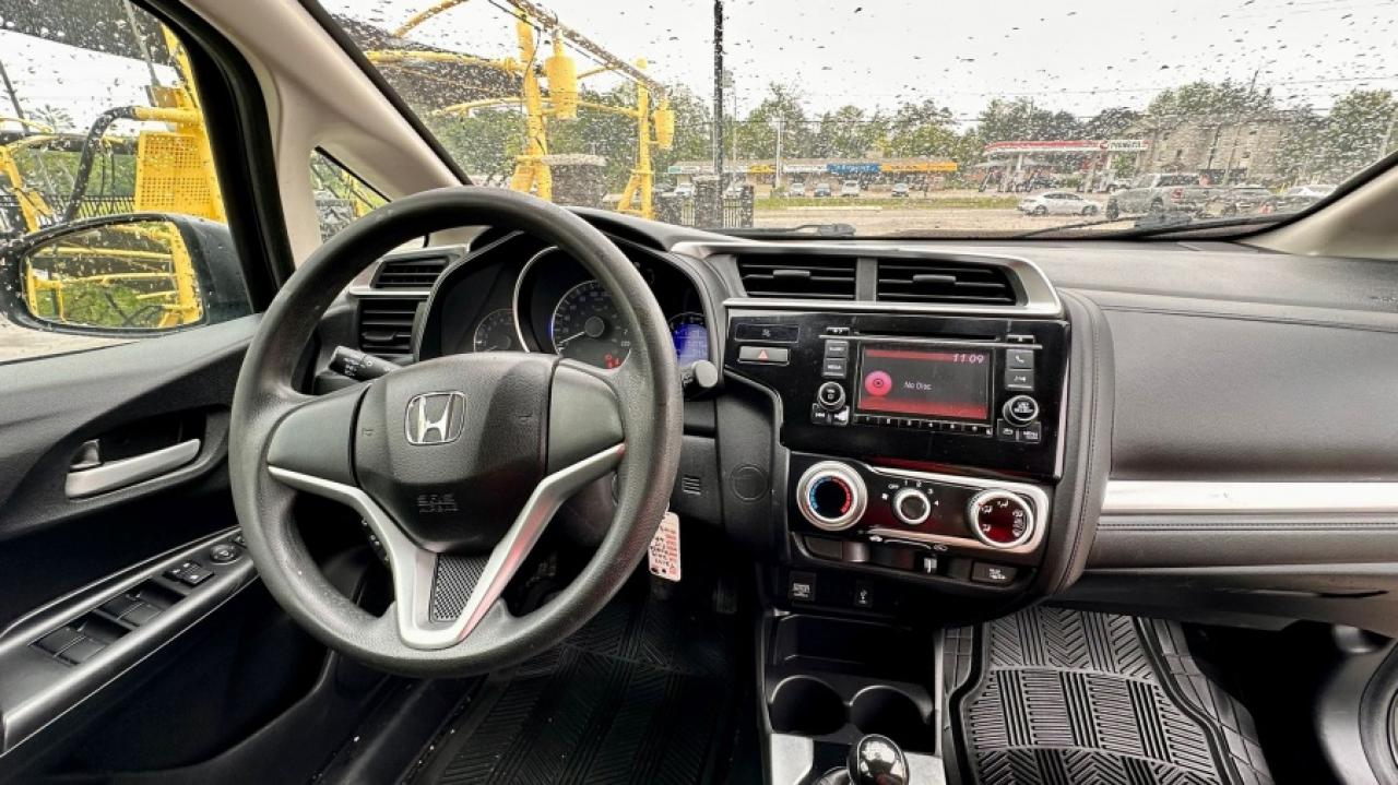 2019 Honda Fit * GAS SAVER * MINT CONDITION DX Photo
