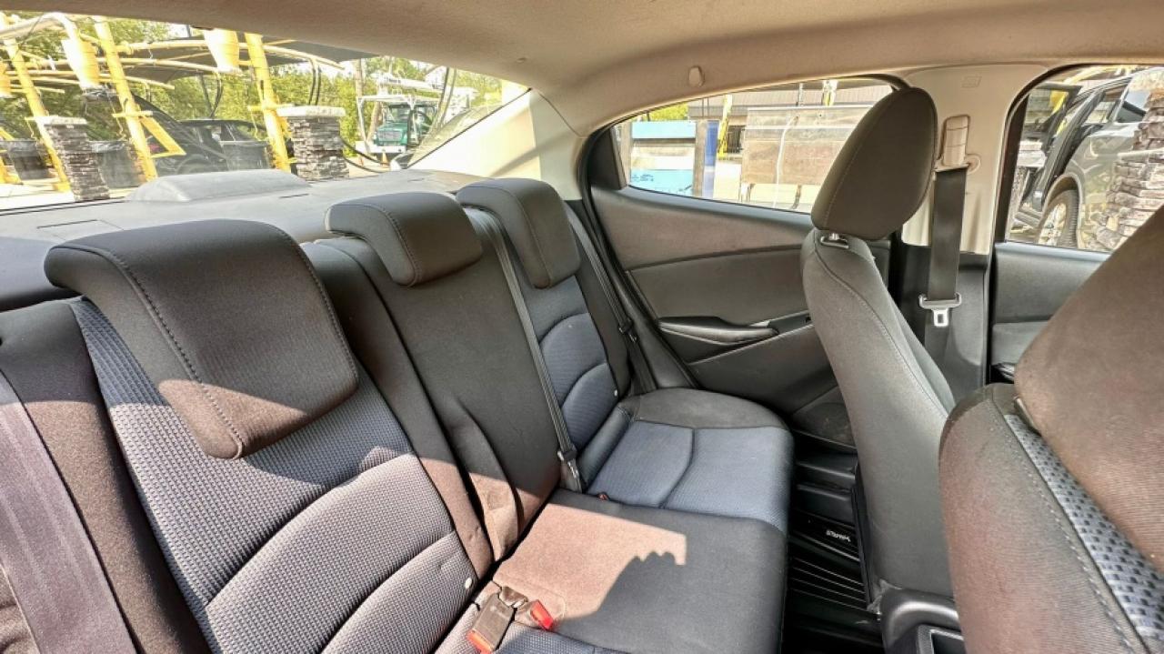 2016 Toyota Yaris sedan * GAS SAVER * FULL SERVICE RECORDS " Photo