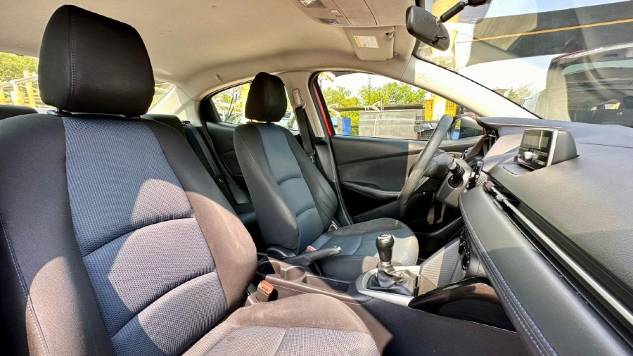 2016 Toyota Yaris sedan * GAS SAVER * FULL SERVICE RECORDS " Photo