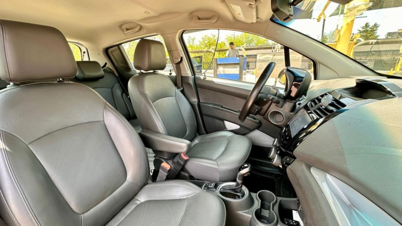 2016 Chevrolet Spark EV * NO ACCIDENTS * LOW KM * ELECTRIC 2LT Photo4