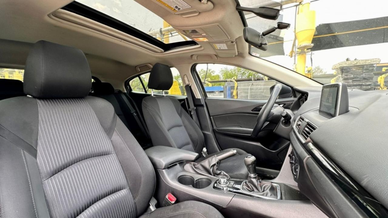 2016 Mazda MAZDA3 * GAS SAVER * TOURING I TOURING Photo