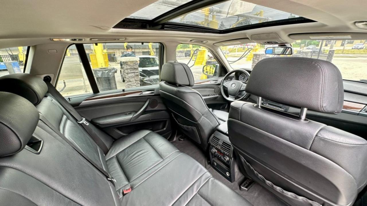 2012 BMW X5 * AWD * LOW KM * MINT " Photo