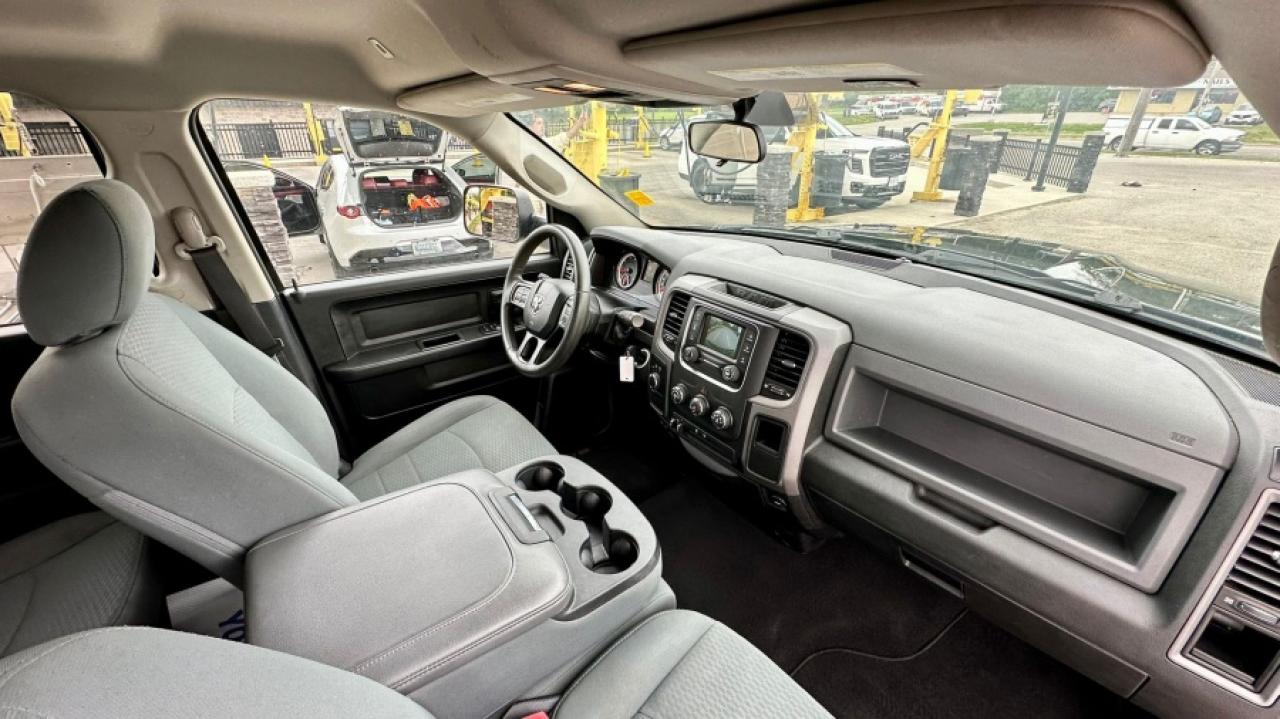 2018 RAM 1500 * ONE OWNER * NO ACCIDENTS " Photo