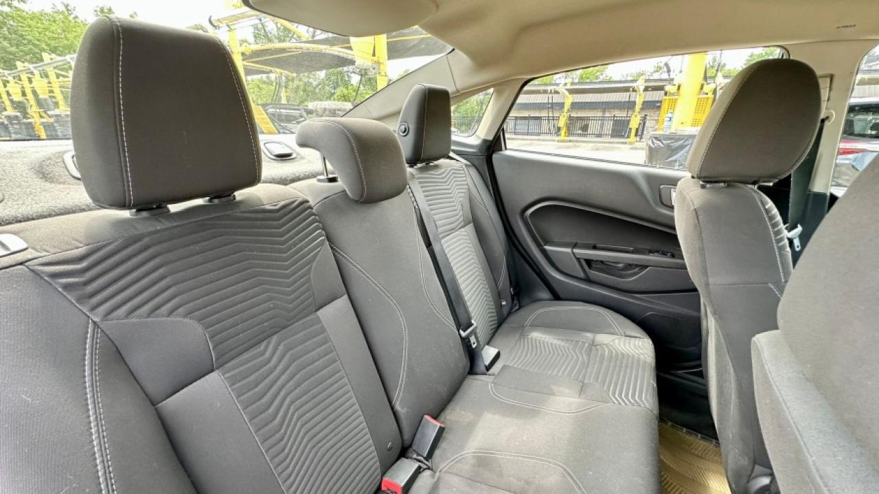 2014 Ford Fiesta * TITANIUM * NO ACCIDENTS TITANIUM Photo