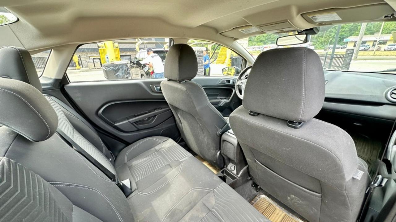 2014 Ford Fiesta * TITANIUM * NO ACCIDENTS TITANIUM Photo4