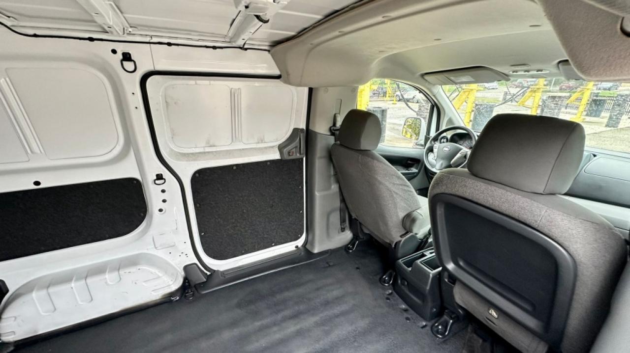 2021 Nissan NV200 * DEALER SERVICED * MUST SEE " Photo