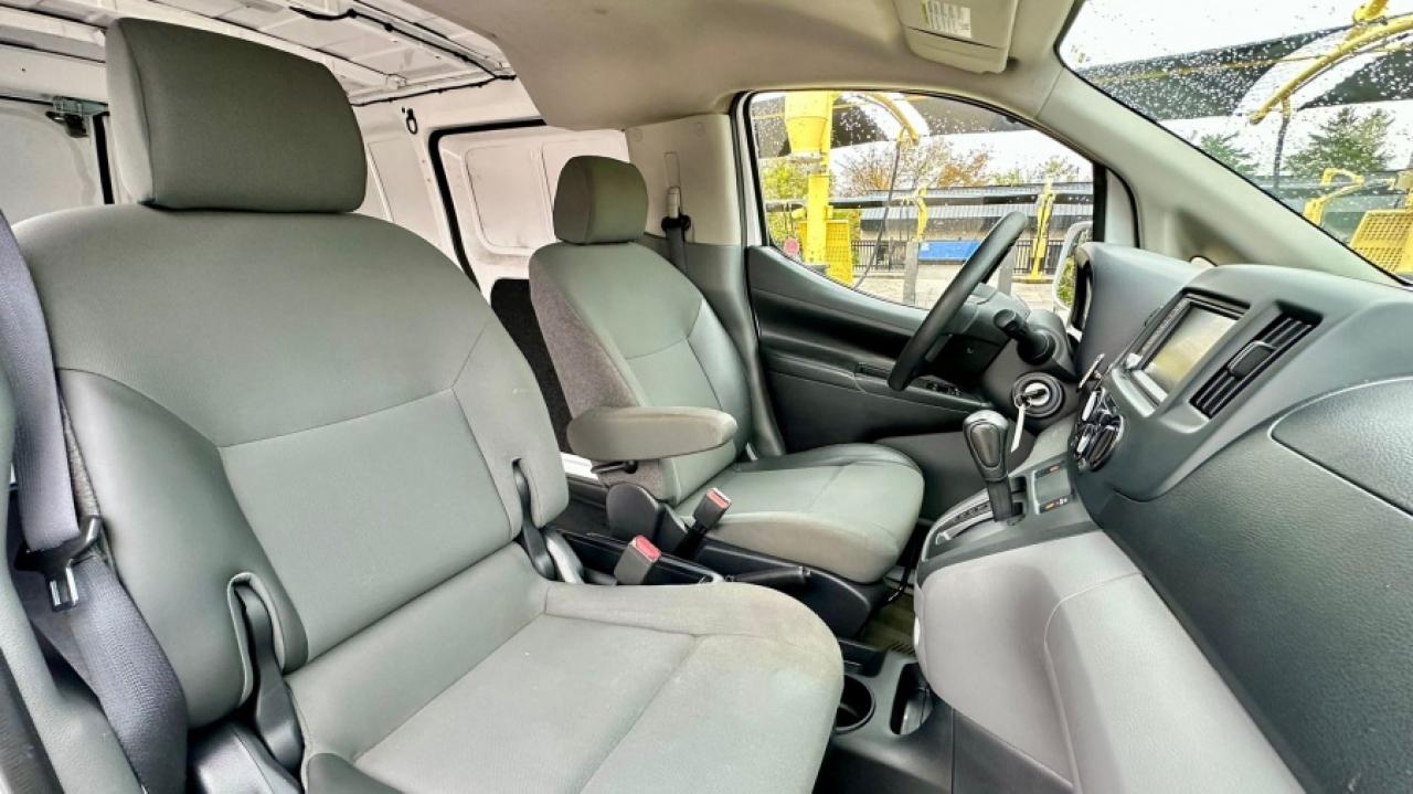 2021 Nissan NV200 * DEALER SERVICED * MUST SEE " Photo