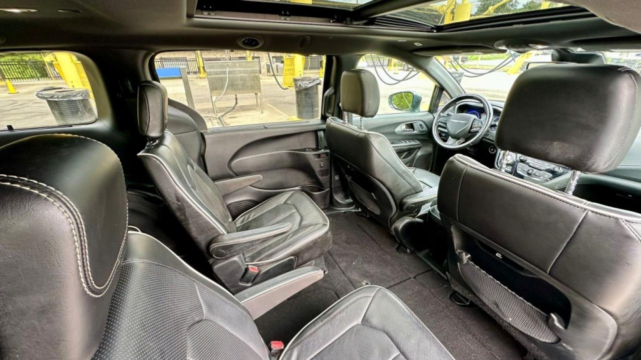 2019 Chrysler Pacifica * NO ACCIDENTS * 7 PASSANGER " Photo