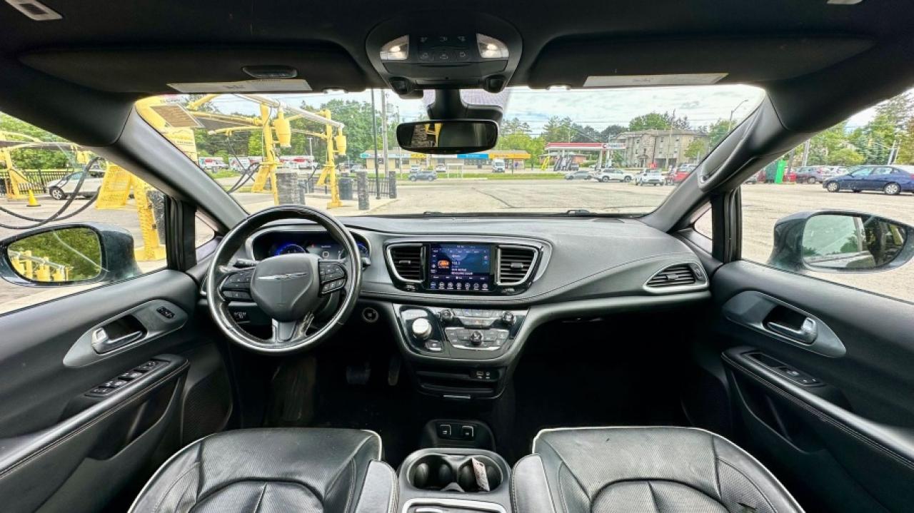 2019 Chrysler Pacifica * NO ACCIDENTS * 7 PASSANGER " Photo