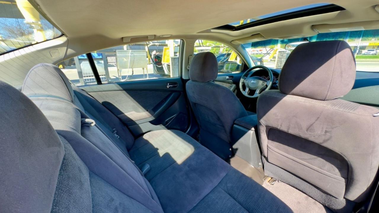 2011 Nissan Altima " Photo4