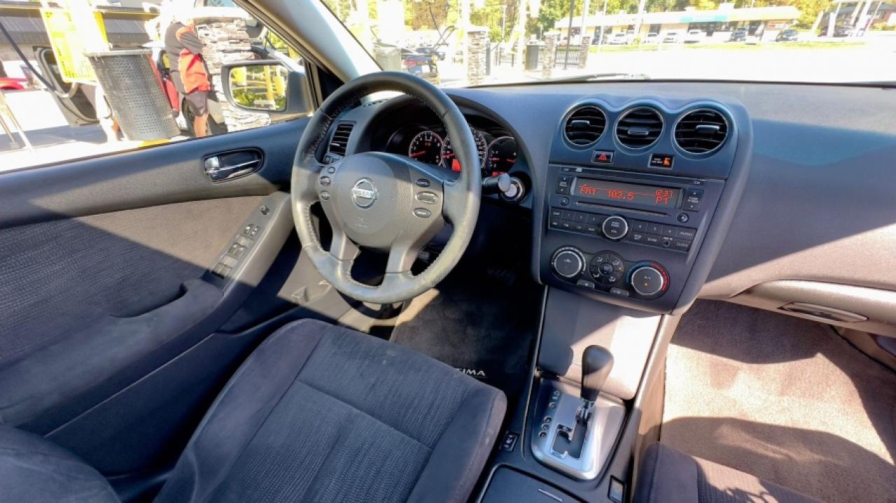 2011 Nissan Altima " Photo