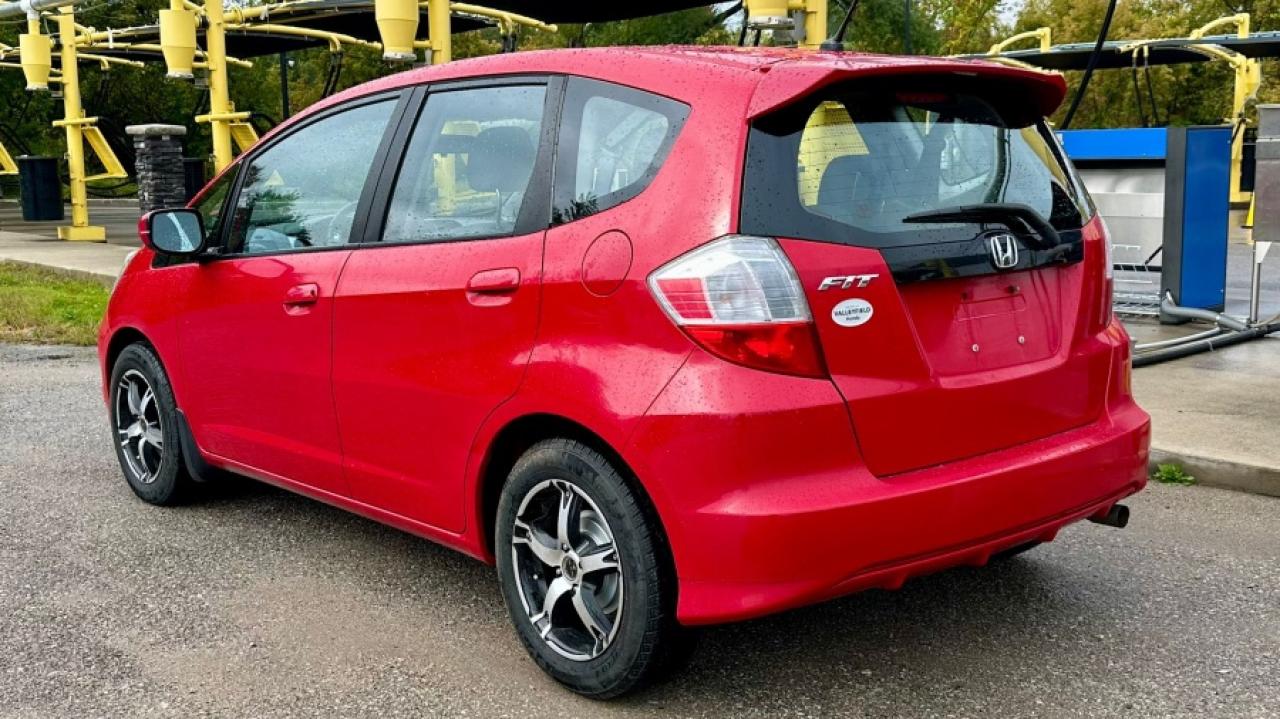 2014 Honda Fit * LOW KM * LOW PAYMENTS LX Photo
