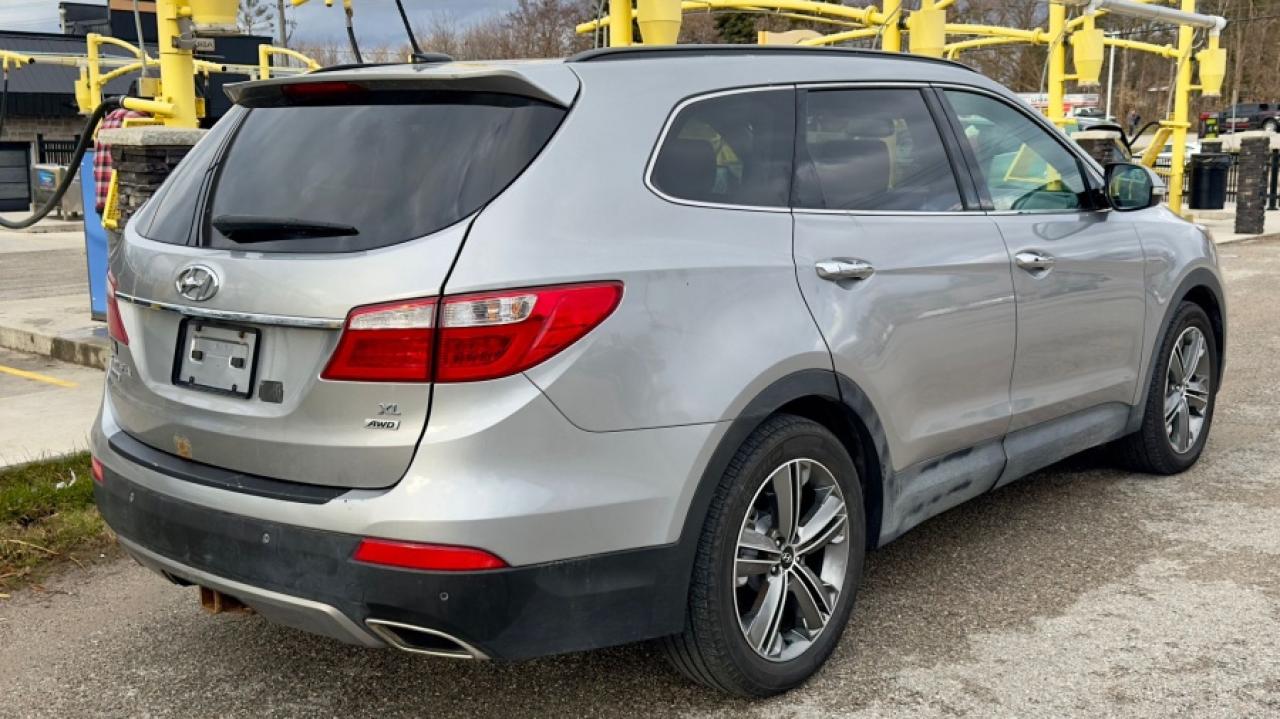 2014 Hyundai Santa Fe * XL * 7 SEATER " Photo3