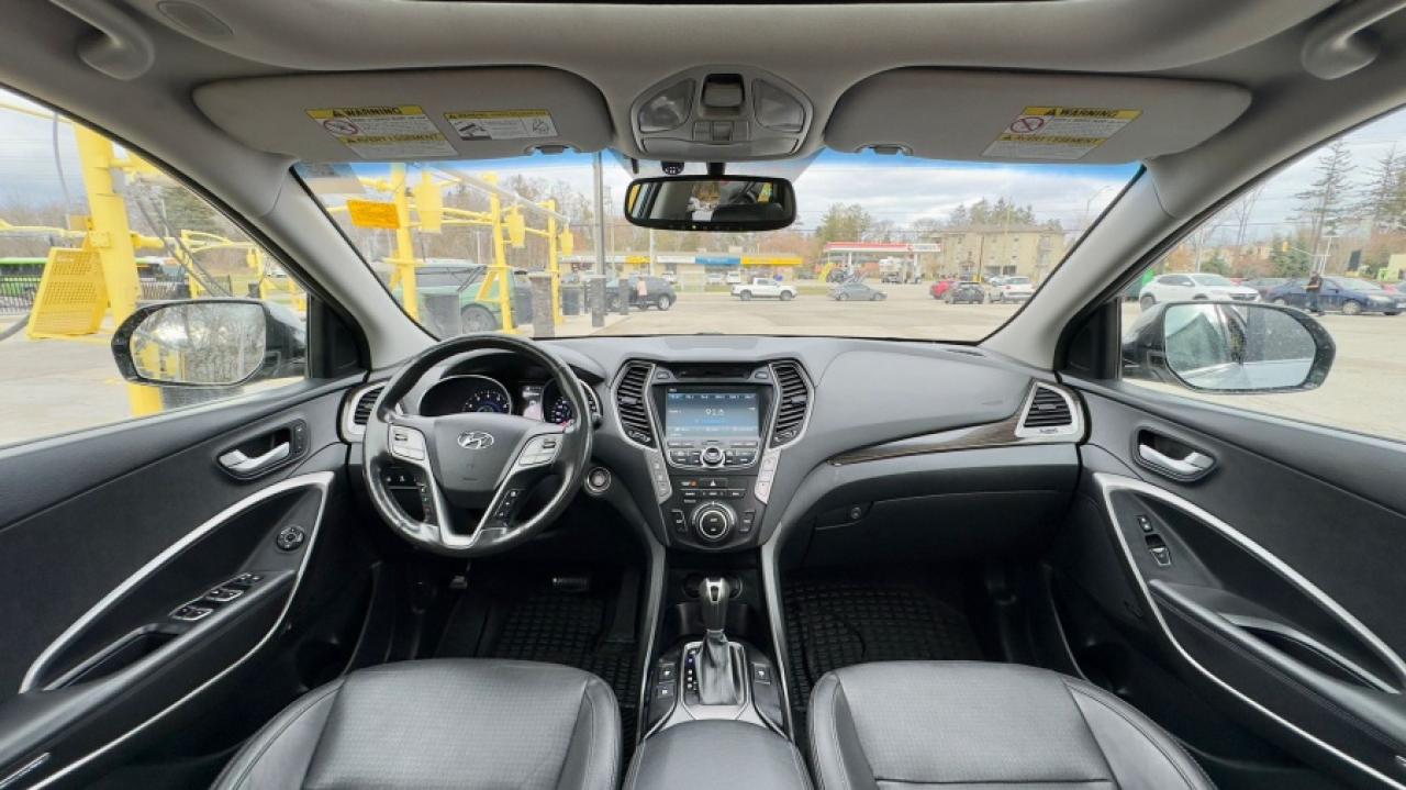 2014 Hyundai Santa Fe * XL * 7 SEATER " Photo