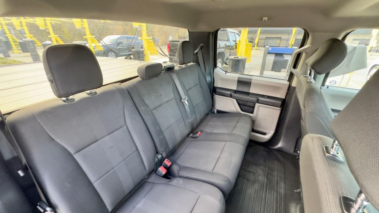 2019 Ford F-150 * 4X4 * LOW PAYMENTS " Photo