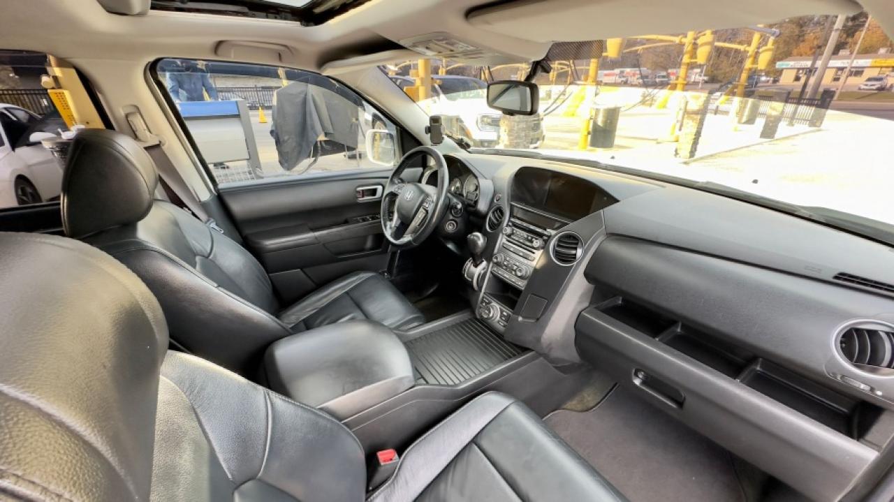 2014 Honda Pilot * AWD * 7 SEATER TOURING Photo