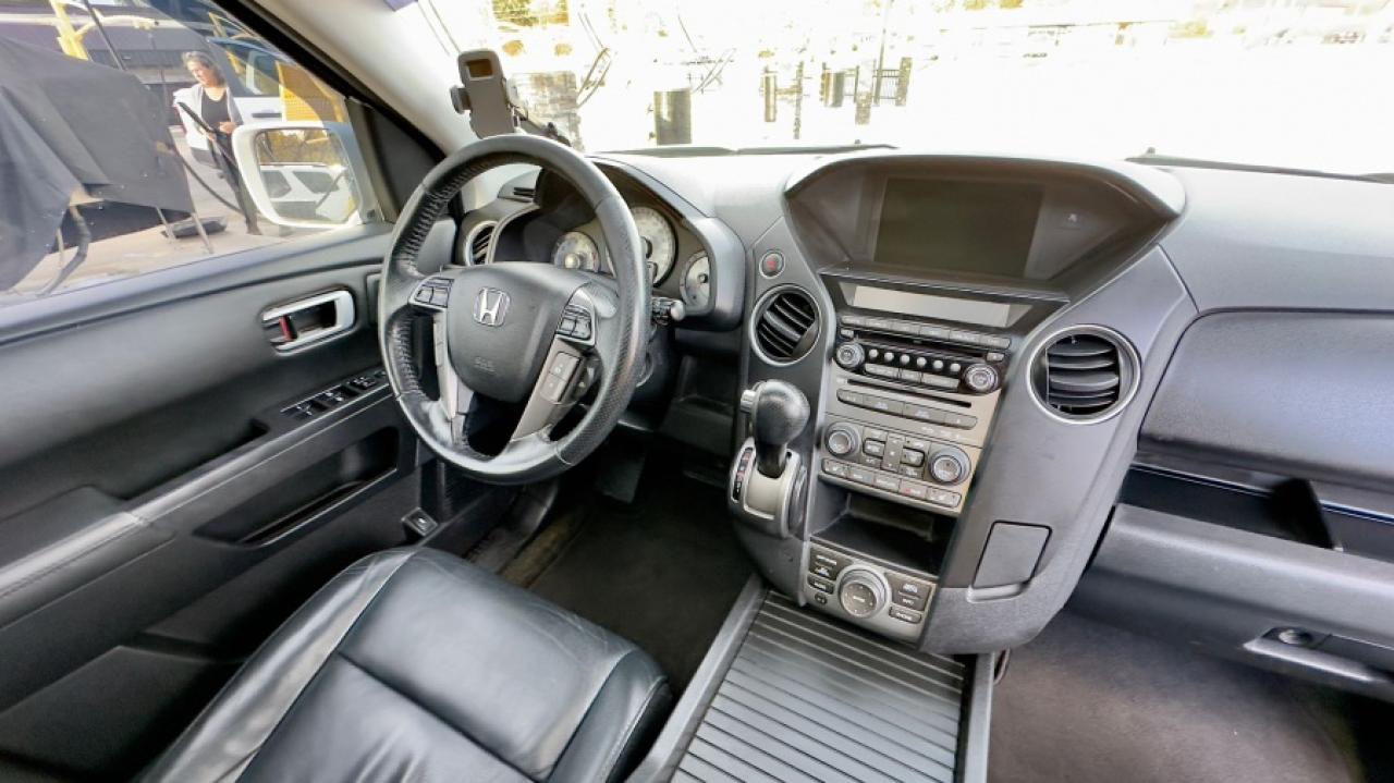 2014 Honda Pilot * AWD * 7 SEATER TOURING Photo