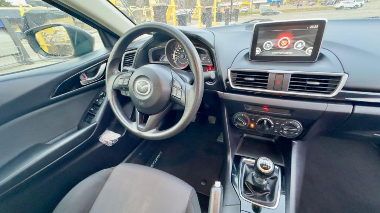 2016 Mazda MAZDA3 * LOW KM * MUST SEE I SPORT Photo