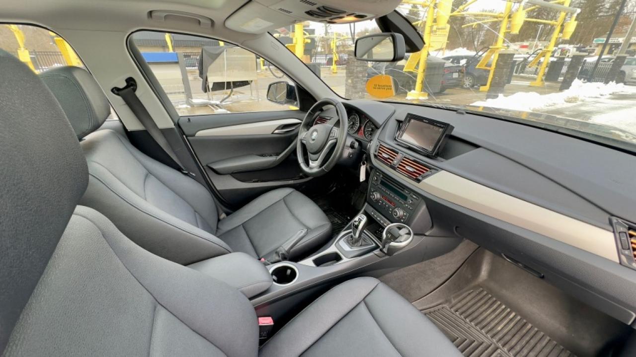 2015 BMW X1 * AWD * LOW KM XDRIVE28I Photo