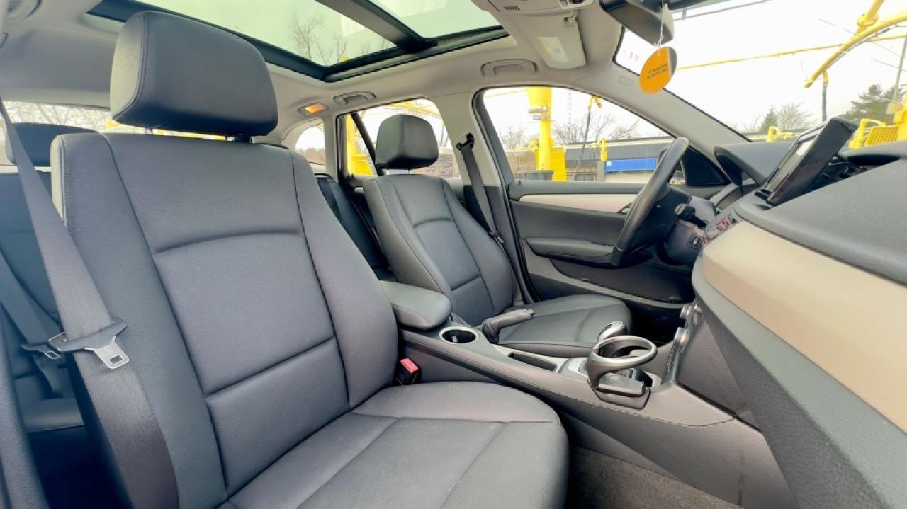 2015 BMW X1 * AWD * LOW KM XDRIVE28I Photo