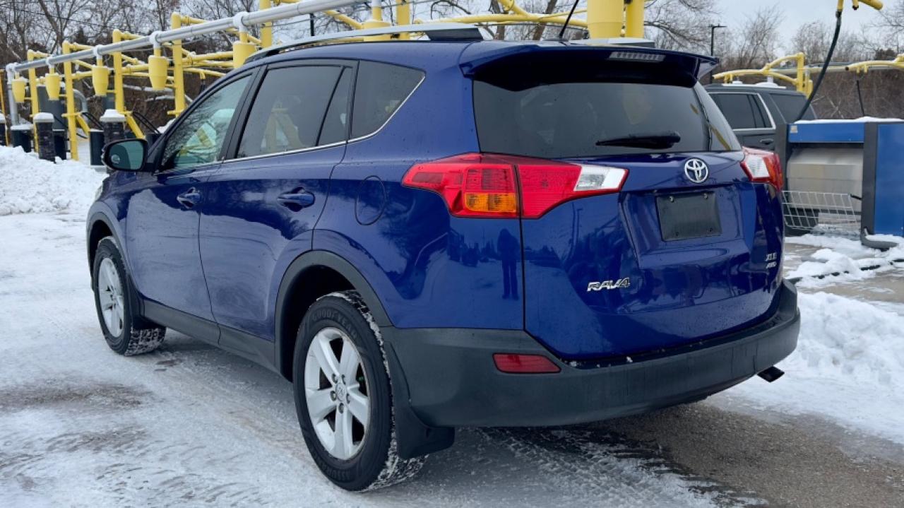 2014 Toyota RAV4 * AWD * XLE Photo