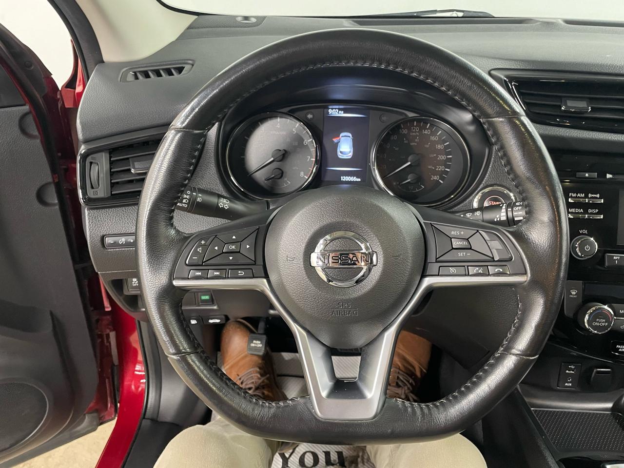 2017 Nissan Qashqai SV AWD Photo