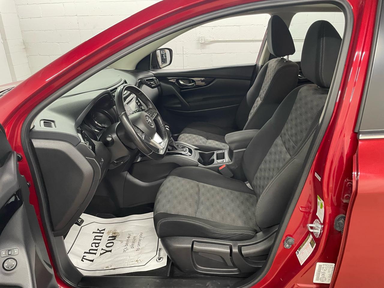 2017 Nissan Qashqai SV AWD Photo