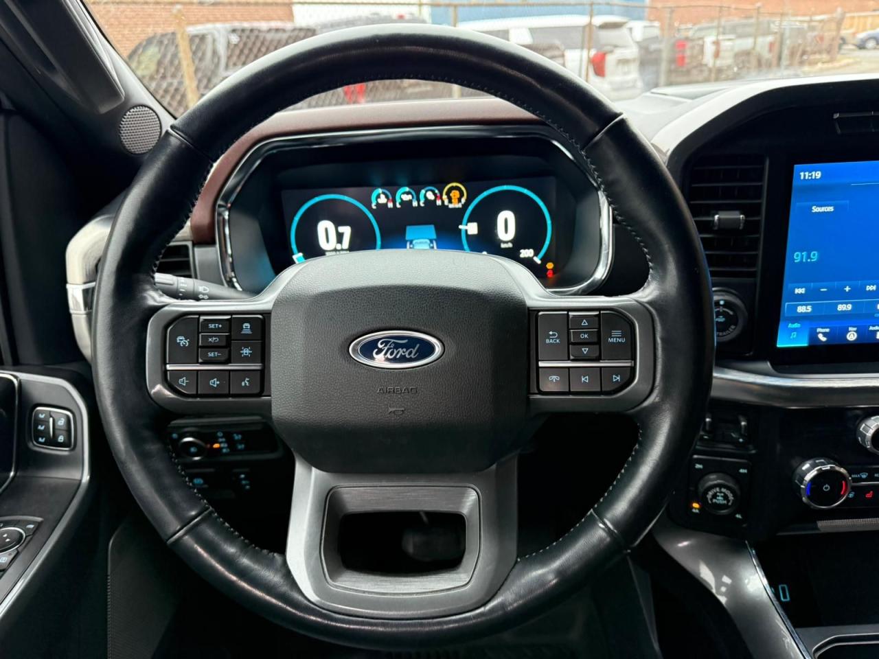 2022 Ford F-150 Lariat Photo