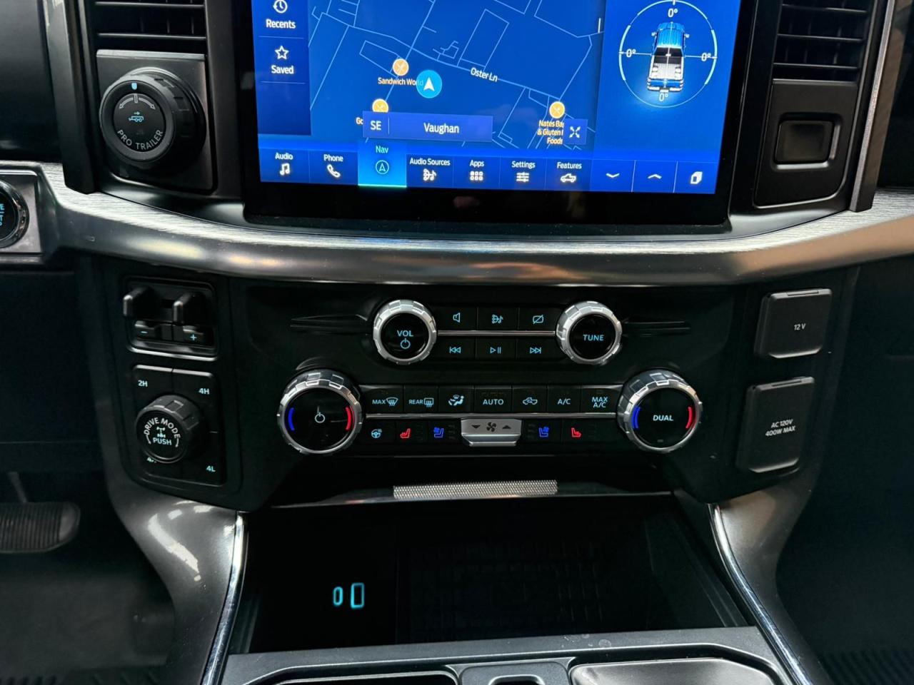 2022 Ford F-150 Lariat Photo