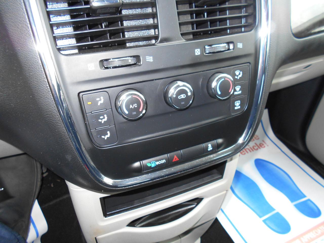 2020 Dodge Grand Caravan SE/CVP-Wheelchair Accessible Rear Entry-Manual Photo