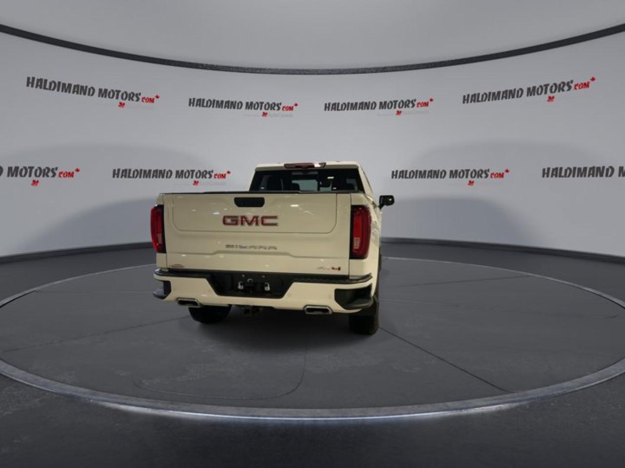 2022 GMC Sierra 1500 AT4 4x4 Crew | Sunroof | 360 Camera | Remote Start | Leather Seats Photo