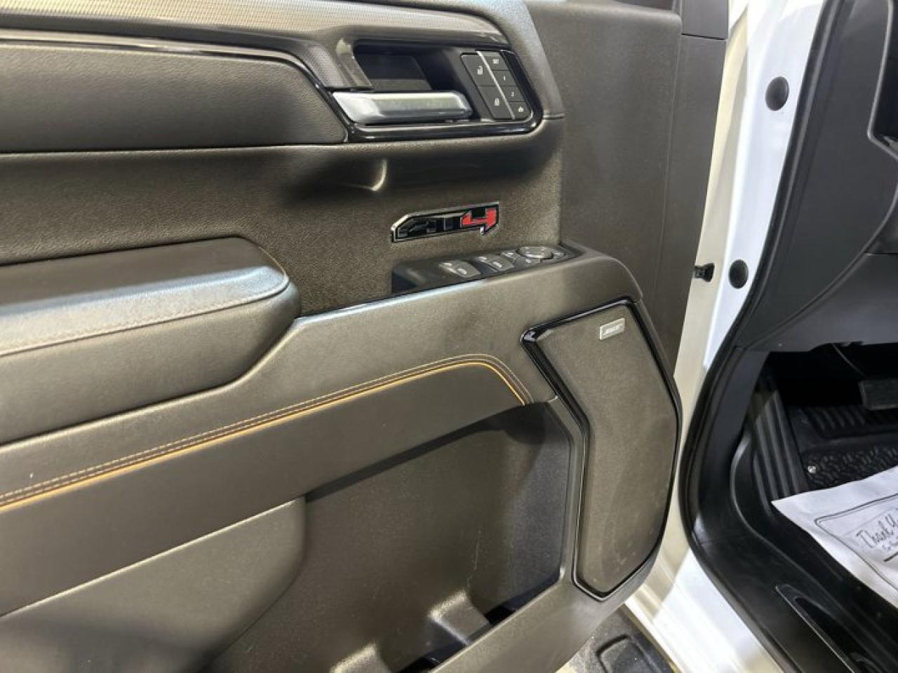 2022 GMC Sierra 1500 AT4 4x4 Crew | Sunroof | 360 Camera | Remote Start | Leather Seats Photo