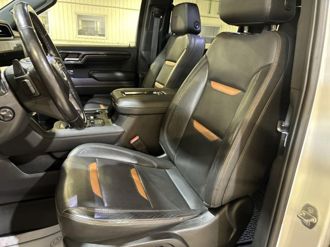 2022 GMC Sierra 1500 AT4 4x4 Crew | Sunroof | 360 Camera | Remote Start | Leather Seats Photo