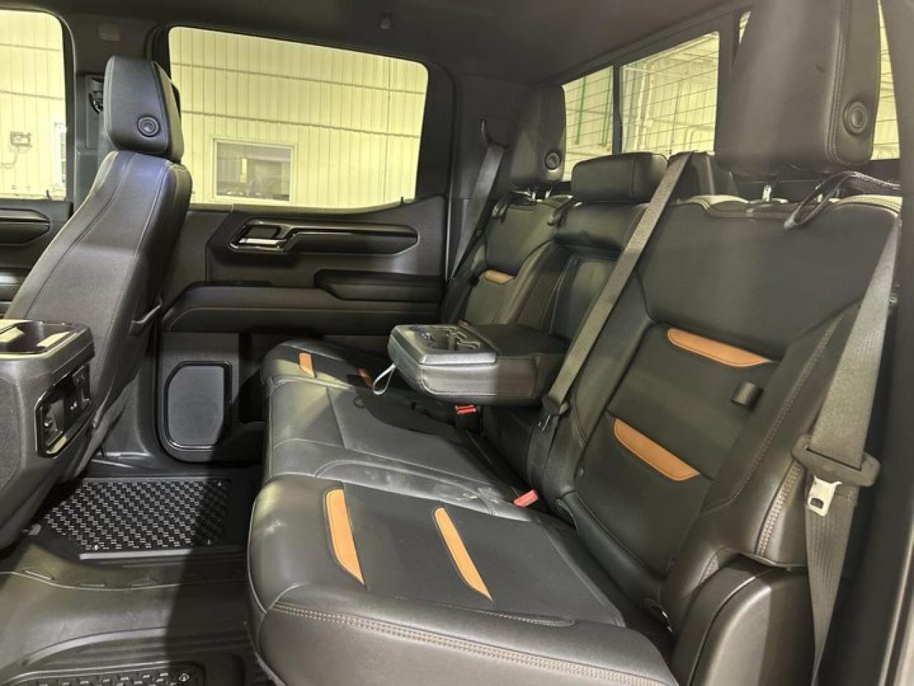 2022 GMC Sierra 1500 AT4 4x4 Crew | Sunroof | 360 Camera | Remote Start | Leather Seats Photo