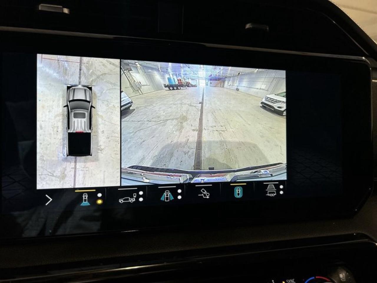 2022 GMC Sierra 1500 AT4 4x4 Crew | Sunroof | 360 Camera | Remote Start | Leather Seats Photo