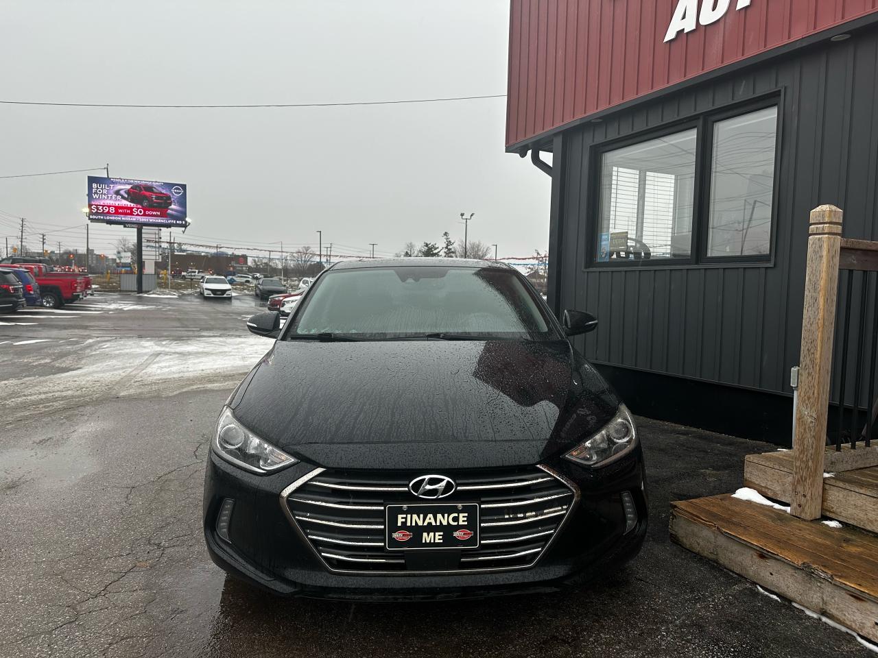 2017 Hyundai Elantra Limited ULTIMATE Photo2