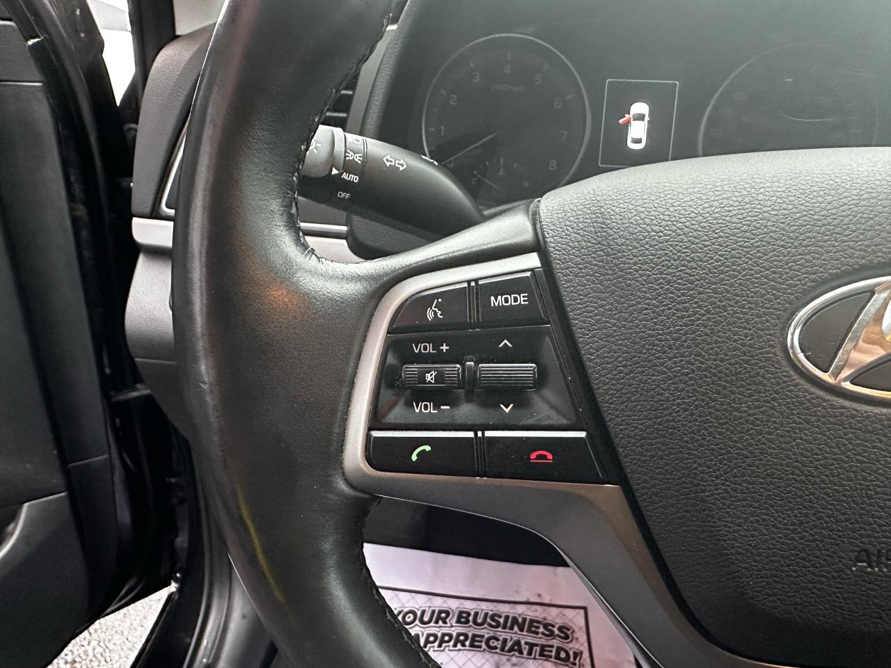 2017 Hyundai Elantra Limited ULTIMATE Photo