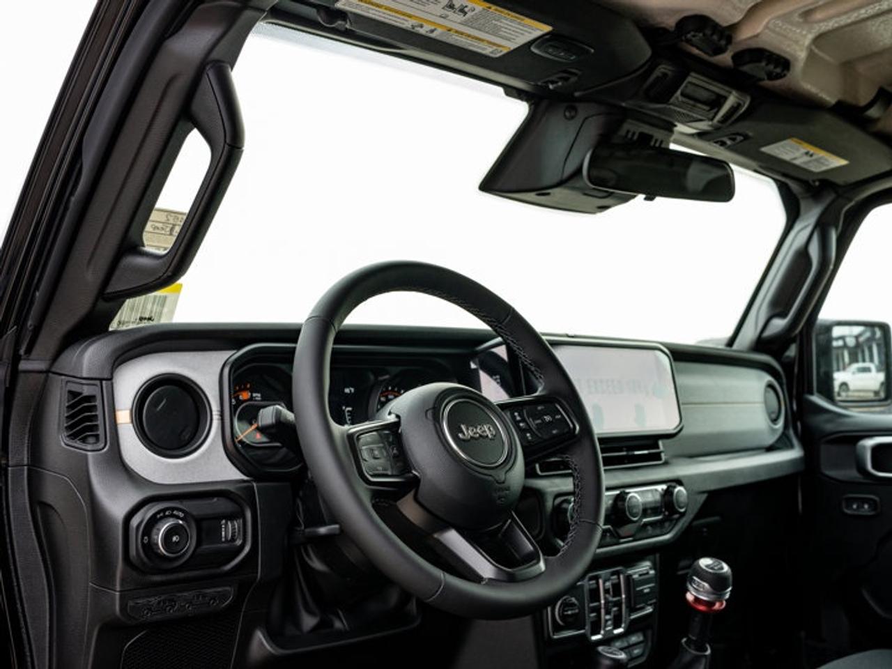 2026 Jeep Wrangler Sport S Photo