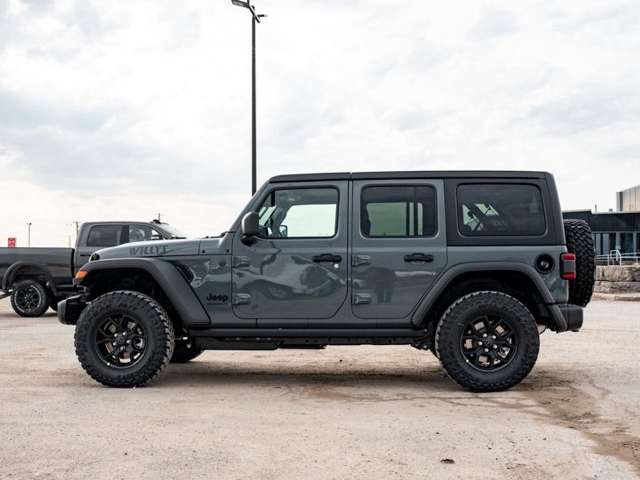 2026 Jeep Wrangler Willys Photo4