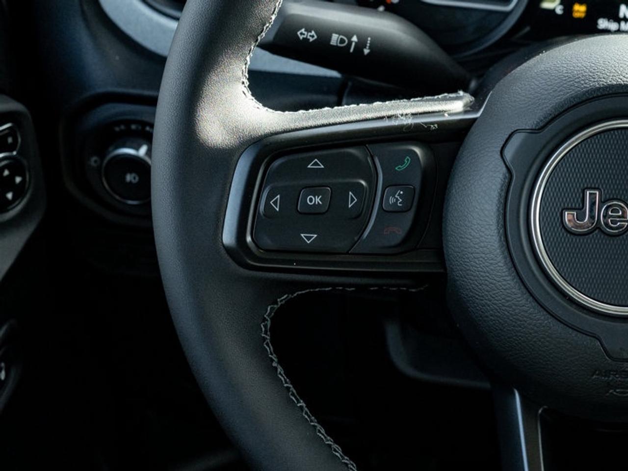 2026 Jeep Wrangler Sport S Photo