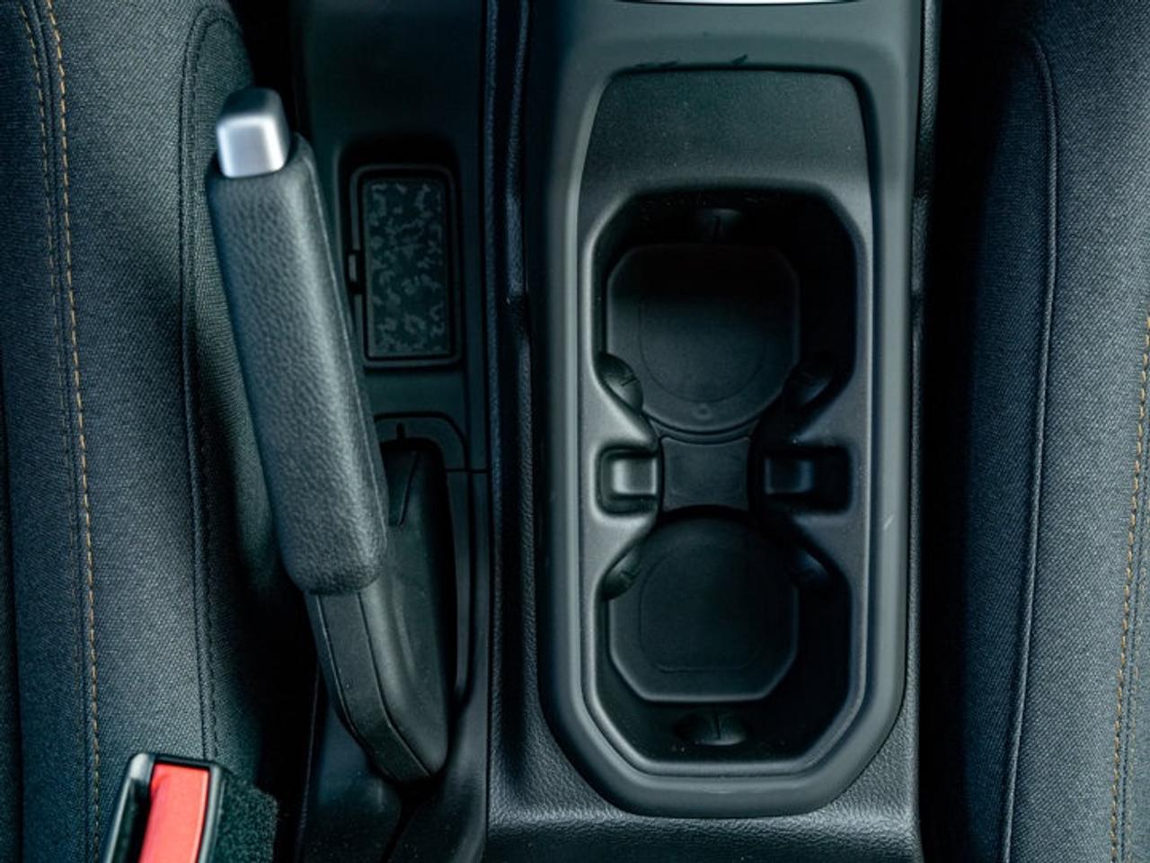 2026 Jeep Wrangler Sport S Photo