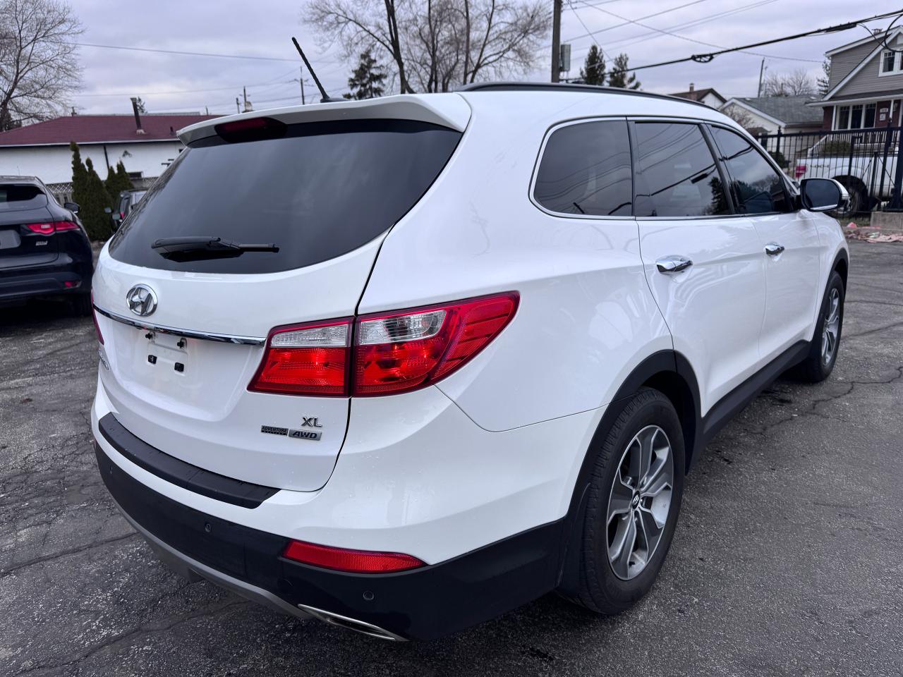 2016 Hyundai Santa Fe XL AWD 3.3L Luxury Adventure Ed | CERTIFED Photo4