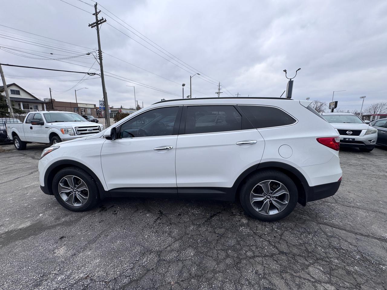 2016 Hyundai Santa Fe XL AWD 3.3L Luxury Adventure Ed | CERTIFED Photo