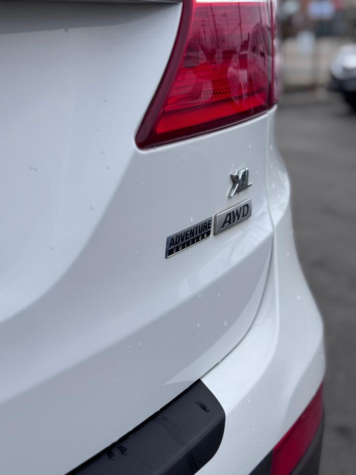 2016 Hyundai Santa Fe XL AWD 3.3L Luxury Adventure Ed | CERTIFED Photo