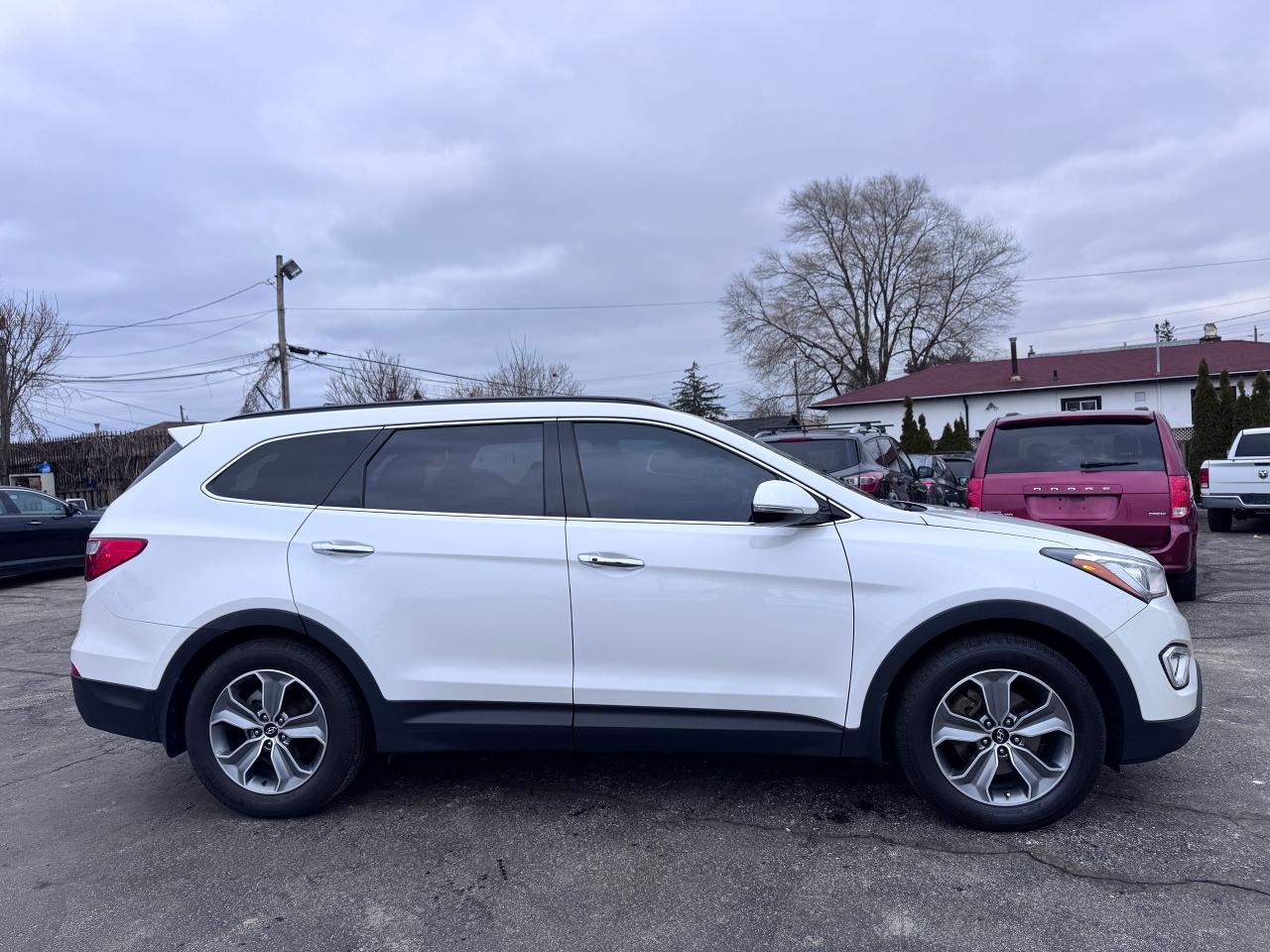 2016 Hyundai Santa Fe XL AWD 3.3L Luxury Adventure Ed | CERTIFED Photo3