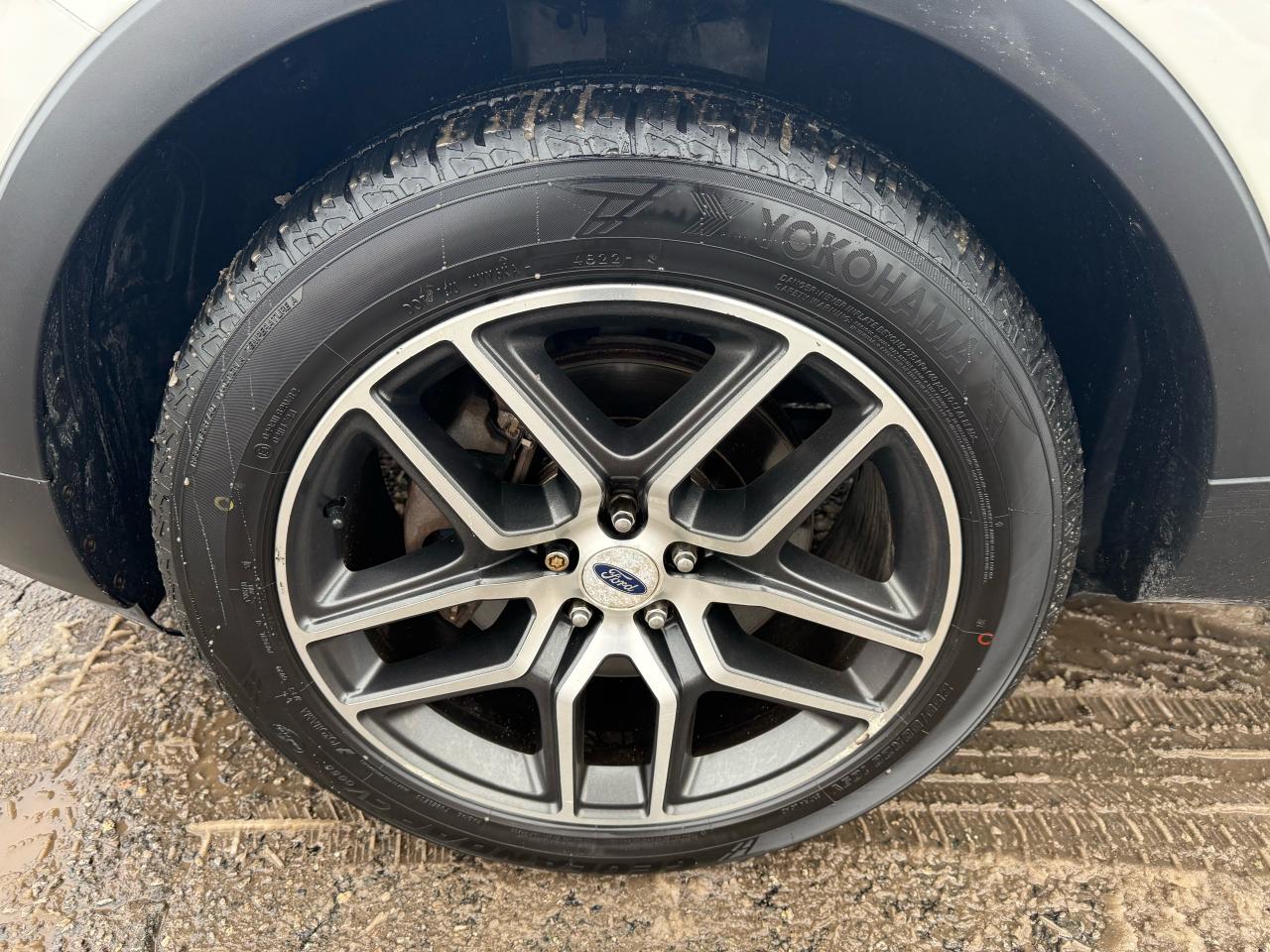 2017 Ford Explorer SPORT 4WD V6 3.5L Photo