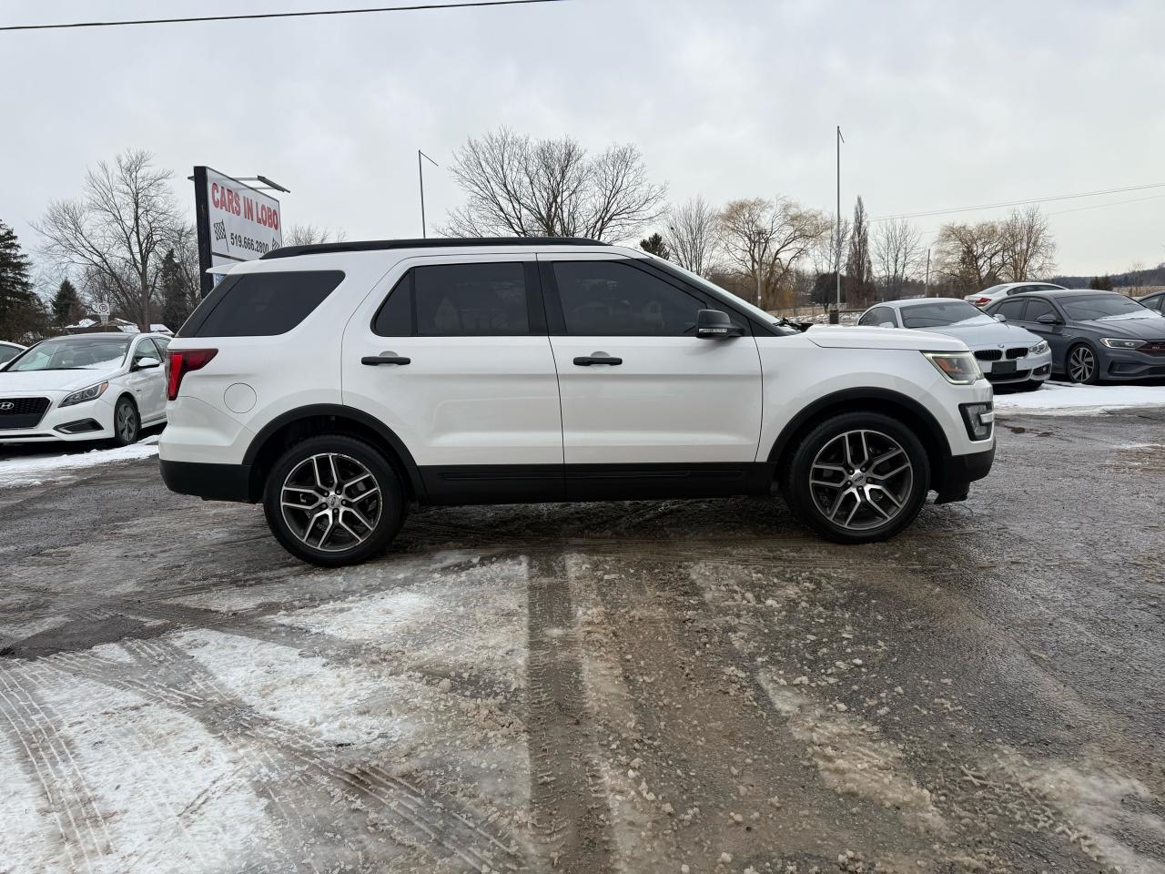 2017 Ford Explorer SPORT 4WD V6 3.5L Photo