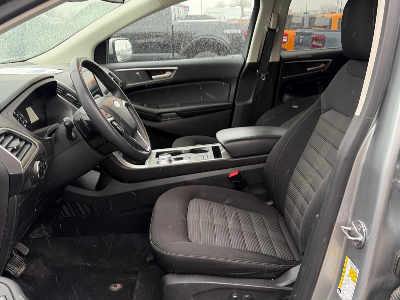 2024 Ford Edge SEL AWD Photo