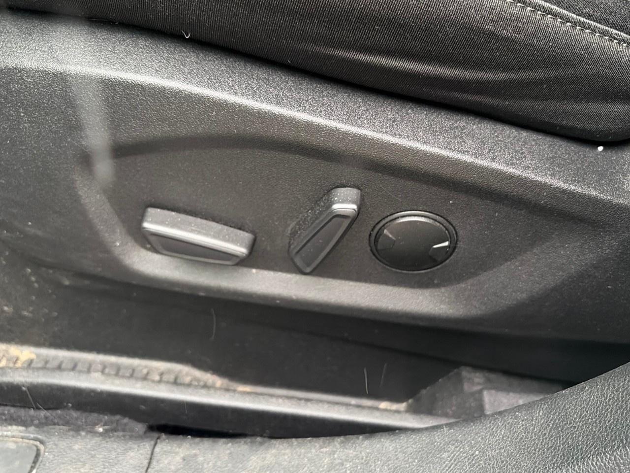 2024 Ford Edge SEL AWD Photo